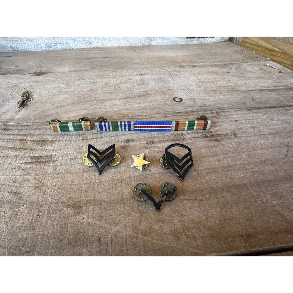Military pins and medals‎ United States Military USA
